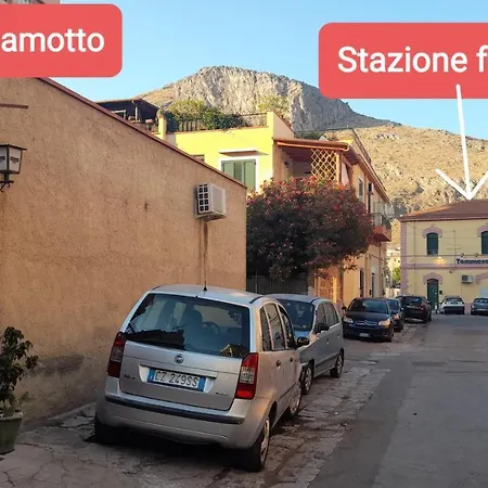 Casa Il Bergamotto Nyaraló *